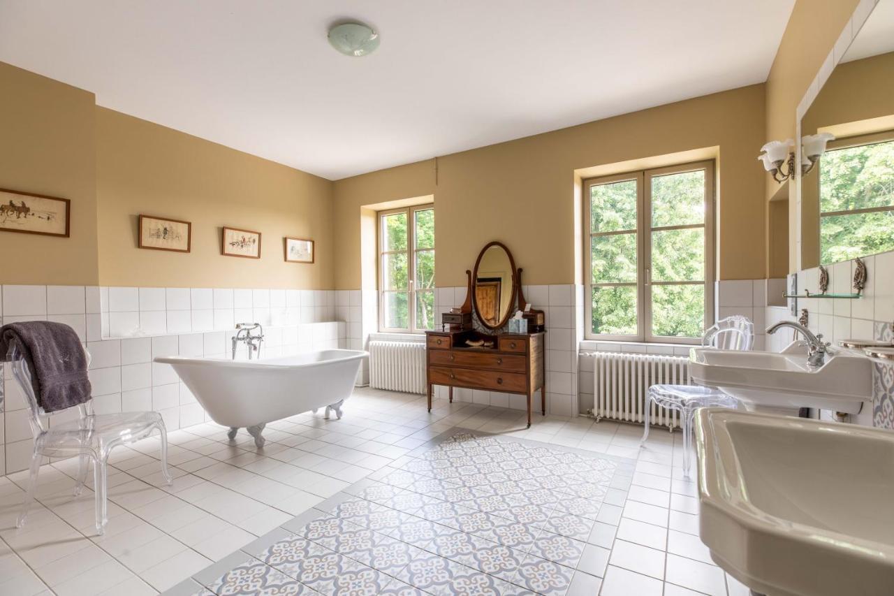 Chateau De Charmeil- Vichy Chambres D'Hotes Exteriör bild