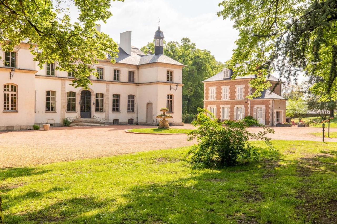 Chateau De Charmeil- Vichy Chambres D'Hotes Exteriör bild